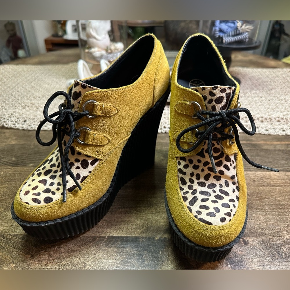 T.U.K. Wedge Creepers, Size 7